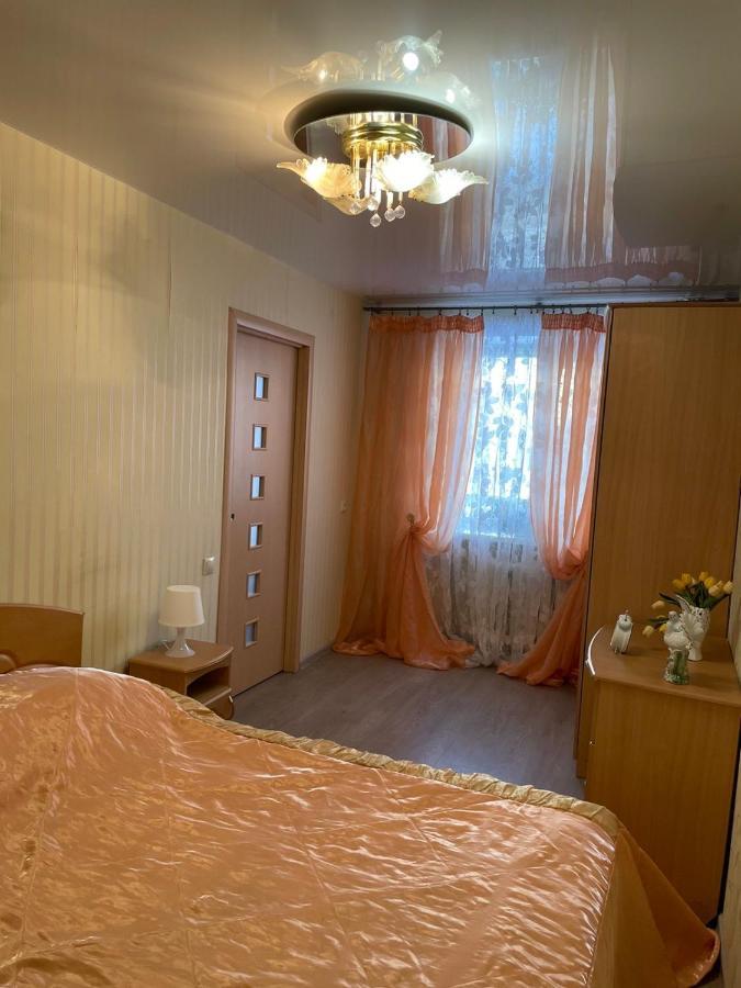 Apartment on Kommunisticheskaya Polazk Exterior foto