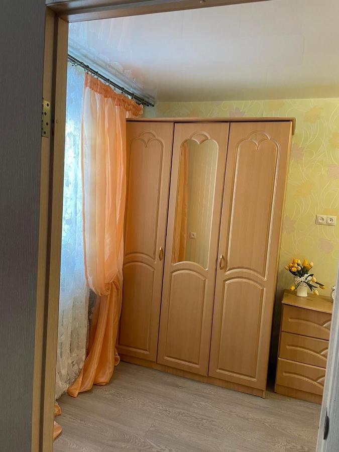 Apartment on Kommunisticheskaya Polazk Exterior foto
